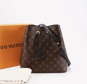 Pre-owned Louis Vuitton vcoated canvas Bucket bags Black Straps NeoNoe
