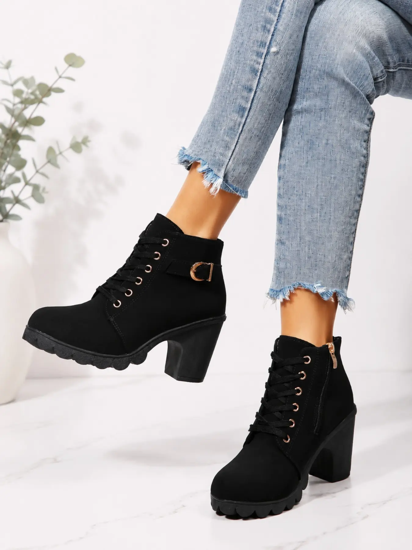 Women's Chunky Heel Short Boots, Fashion Lace-Up Boots, Business Casual Boots, Comfortable Fall Winter Ankle Boots, All Match Boots, Ideal for Daily Commute & Casual Wear