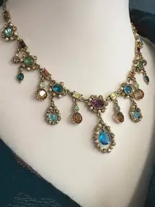 Vintage Court Style Colorful Artificial Crystal Teardrop Fringe Pendant Necklace, Elegant Mid-Century Evening Party Jewelry for Women, Unique Crystal Design, Trendy Necklace