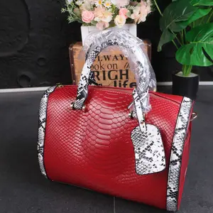 2026 New Pillow-Shaped Fashion Casual Snake-Print Women's Handbag, Boston Bag Handbag Crossbody Bag, Cylinder Bag Snake-Print Patch Crocodile Pattern Handbag.