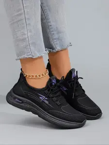 Women's Fashionable Lace Up Low Top Sneakers, Casual Comfortable Breathable Lightweight Sports Shoes, Female All-match Round Toe Shoes for Daily Wear