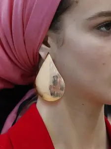 1pair European And American Style Geometric Asymmetrical Water Drop Shaped Party Dangle Earrings For Women