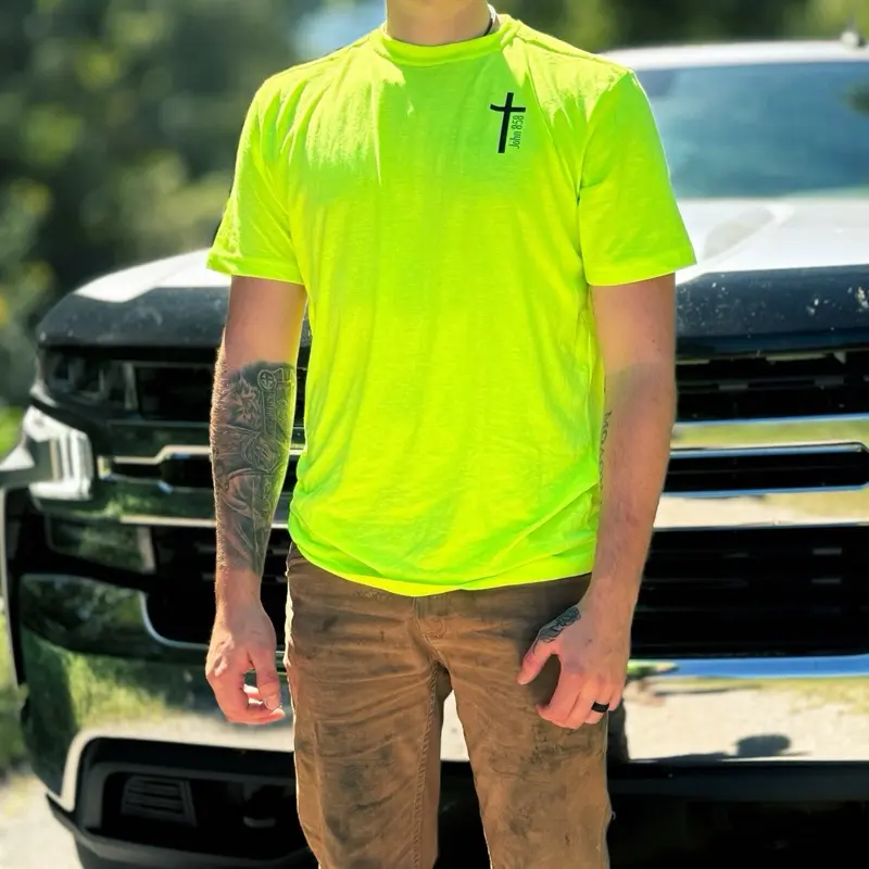 Jesus is King Hi-Vis T-Shirt - Neon Yellow Short Sleeve Crew Neck  display picture 1