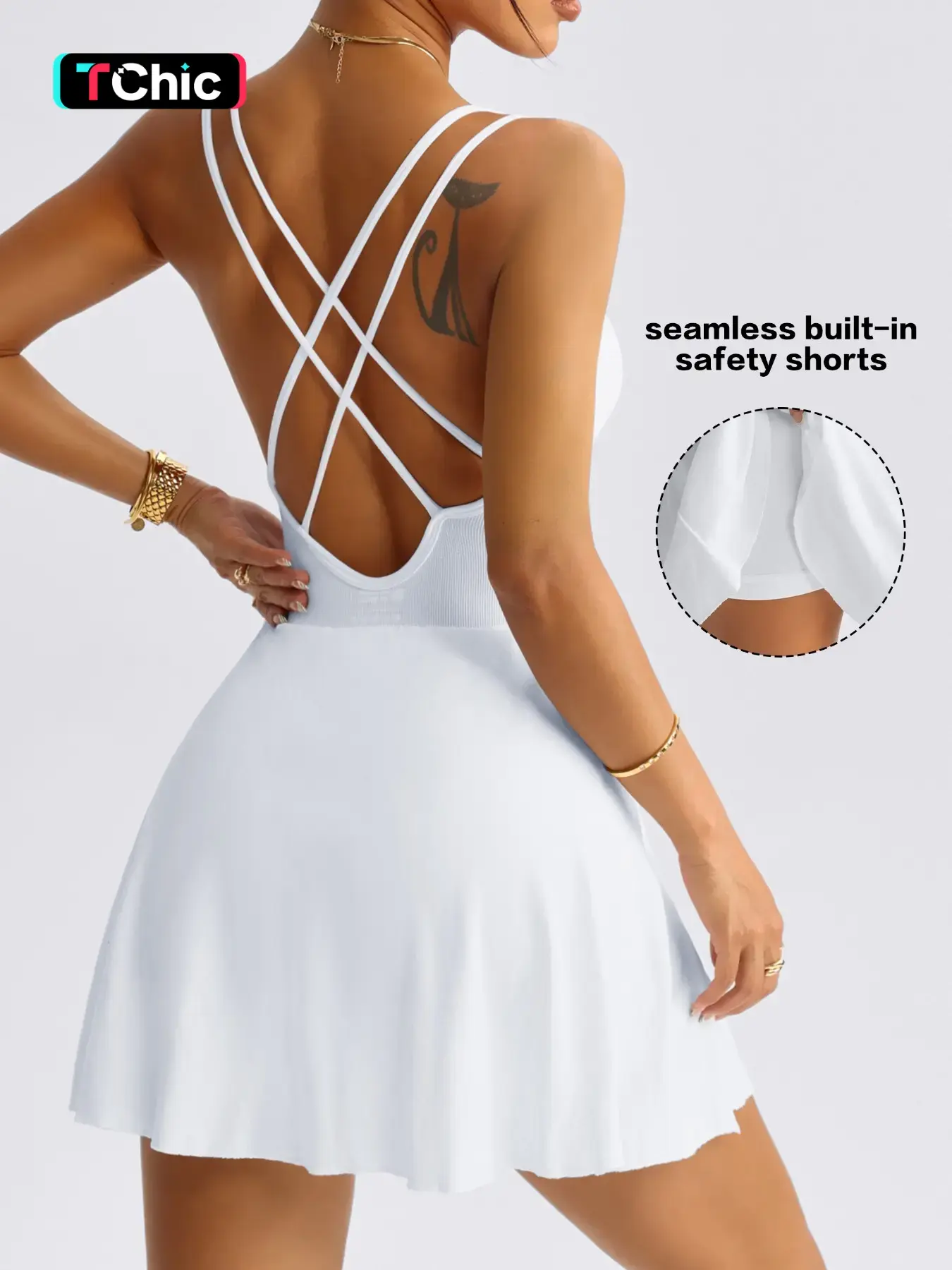 black and white backless dress Monochrome Paneled Long-Sleeve Maxi Dress - Black 6 main image 0
