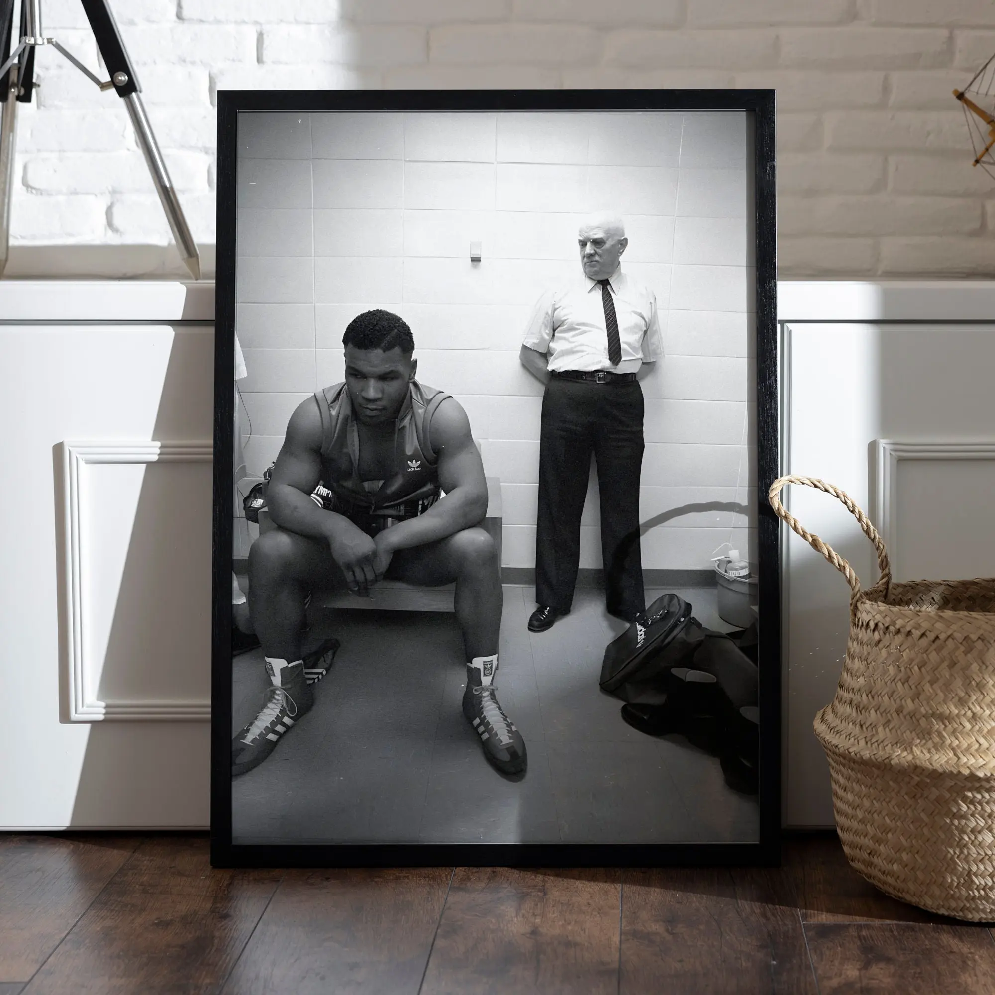 Mike Tyson, Boxing Legend Print Poster, Product without frame