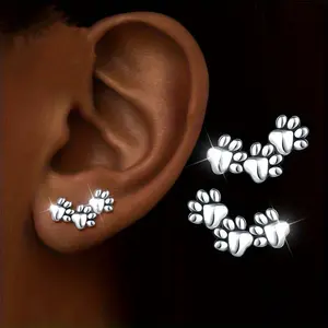 1 Pair Animal Paw Stud Earrings, Cute Dog Cat Paw Design, Trendy Women Accessories, Perfect Gift for Christmas & All Seasons