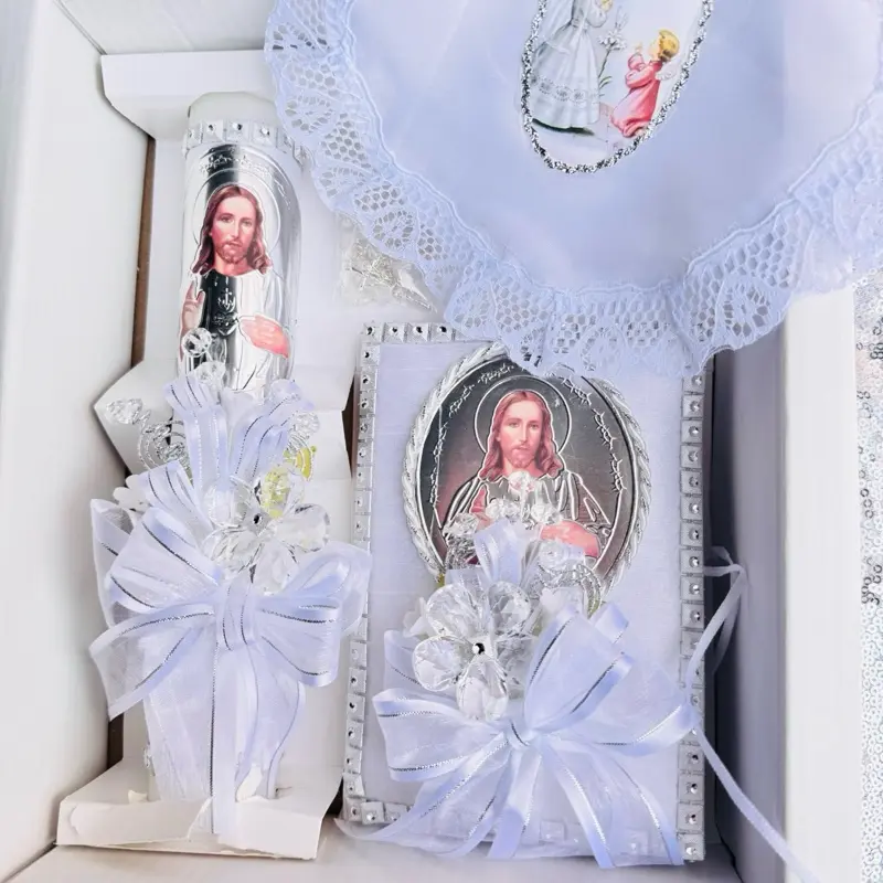 First Communion Candle Set - 8in Candle, Rosary, New Testament, Spiritual Elements in Themed Gift Box - Boxed for Gifting, Religious Party Favor, English/Spanish Traditional Use for Boys & Girls