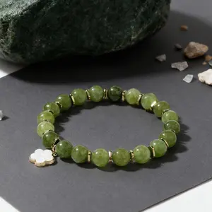 New vintage artistic jewelry bracelet, stone bracelet, flower pendant bracelet, peridot bracelet