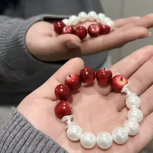 Princess Style White Synthetic Resin Pearls with Bright Red Resin Apple Beads, Silver Decor Adds Exquisite Touch, Elastic String for Comfortable Wear, Fits All Wrist Sizes, Versatile for Party & Christmas Eve Gift for Girls