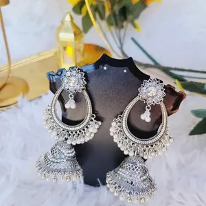 pakistani jewelry - earrings -