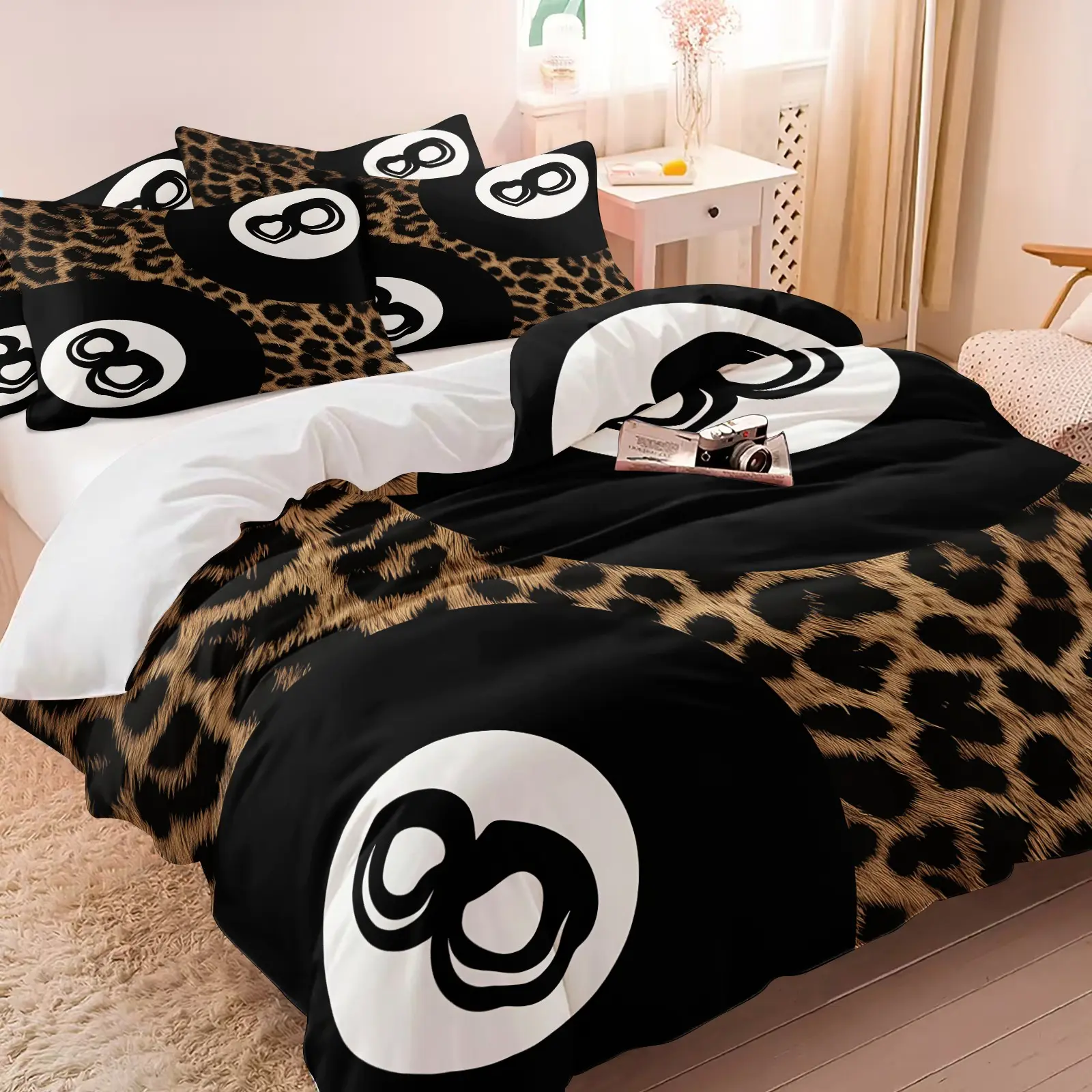 Classic Black White Leopard Magic 8 Ball Print Duvet Cover Set, Leopard Bedding Set, Soft Comfortable Skin-Friendly Fabric, Modern All-Season Stylish Mysterious Bedroom Decor