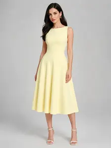 Women’s Pleated Midi Dress Sleeveless Boat Neck Elegant Party Dress