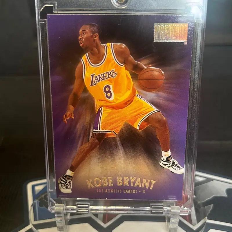 SkyBox 1997-98 Premium Kobe Bryant Los Angeles Lakers #23 Basketball Card