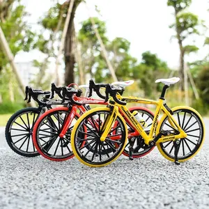 Yellow Track Racing Finger Bike, 1:8 Scale Alloy Diecast Bicycle Model Desktop Decor