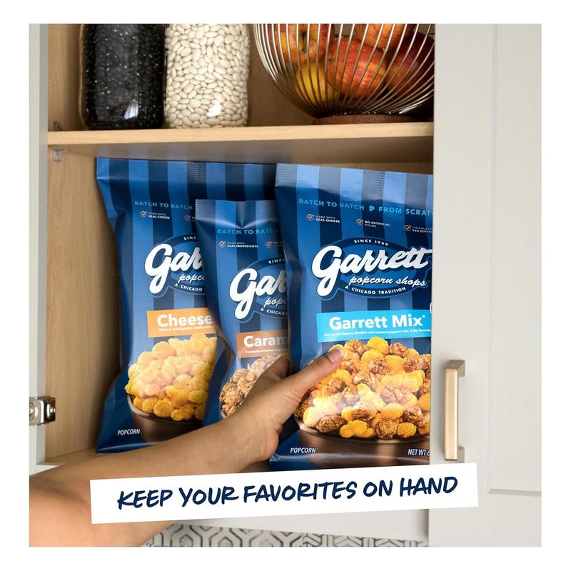 Garrett Popcorn Garrett Mix, 4 Ounce Bags (Pack of 6) - Classic Chicago Style Cheese and Caramel Gourmet Popcorn - Gluten Free, Sweet and Salty Snack, Popped Party Mix
