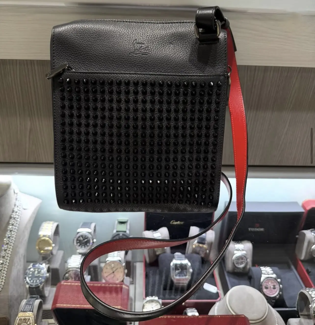 Pre-owned christian louboutin 100% calf leather Crossbody Bags Men's Benech Reporter Spike Crossbody Bag in Black Matte