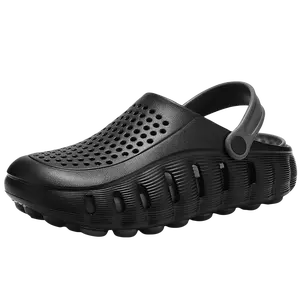2026 New Lightweight Sole Stepped Feel Outdoor Sports Hole Ridden Shoes Men Summer Beach Non Slip Casual Wear Durable Driving Outdoor Toe Closed