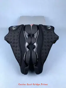 All-Black Holographic Cat-Eye Mid-Top Retro Basketball Shoes
