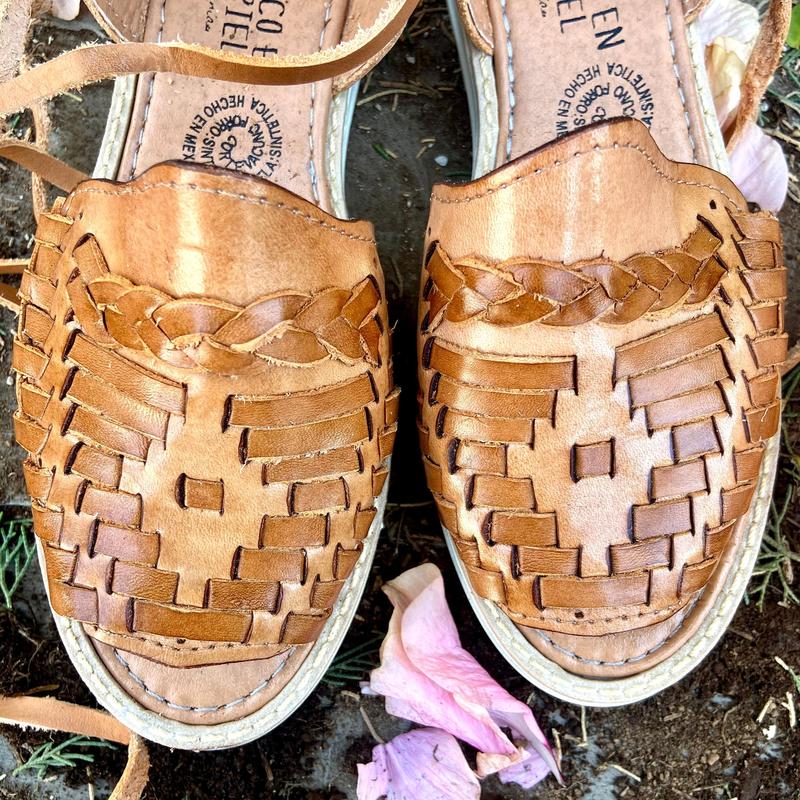 Lace up Leather Shoes. Open Toe Artisanal Huarache. Mexican Comfortable Sole Shoes. Cute Summer Sandals. Mexican Slip on Shoes