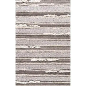 Hand Loomed Chevron Liles Rug
