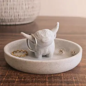 2-Piece Cute Highland Cow Ring Holder with Circular Dish - 3D Printed Jewelry Tray, Farmhouse Decor Organizer, Eco-Friendly PLA Bioplastic
