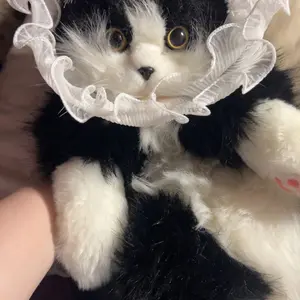 Product Review of 【TikTokShopBacktoSchool】Chongker Stylish Daypack Plush Cat Backpack - Realistic Stuffed Animal Fashion Accessory & Unique Gift for Cat Lovers - 1 Set Gift Wrap from C**e