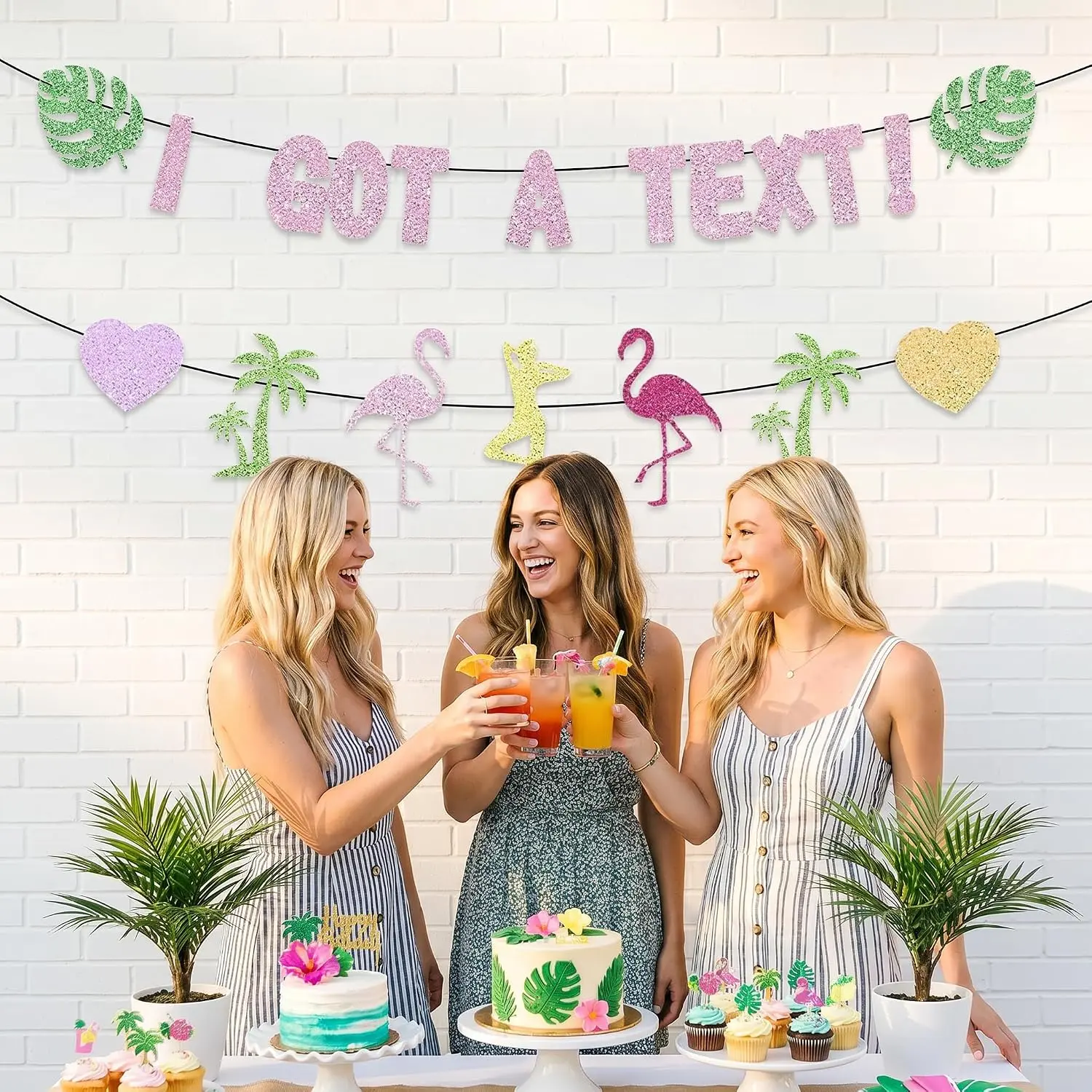 Glittered Text Print Reusable Plastic-Vinyl "I Got a Text" Tropical Banner - Love Villa Island Themed Bachelorette Party Decorating Supplies, Festive Home & Party Backdrop, Slogan Backdrops & Banners