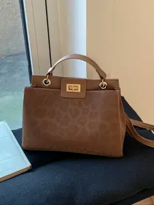 Elegant Women's Crossbody Shoulder Bag, Commuter Crossbody Bag, Perfect for Office & Casual Outings, All Season Plain Design, Ideal for Daily Use