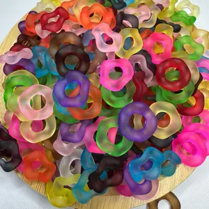 Wavy spacers for diy pens and key chain accessories. 50 pieces per bag.