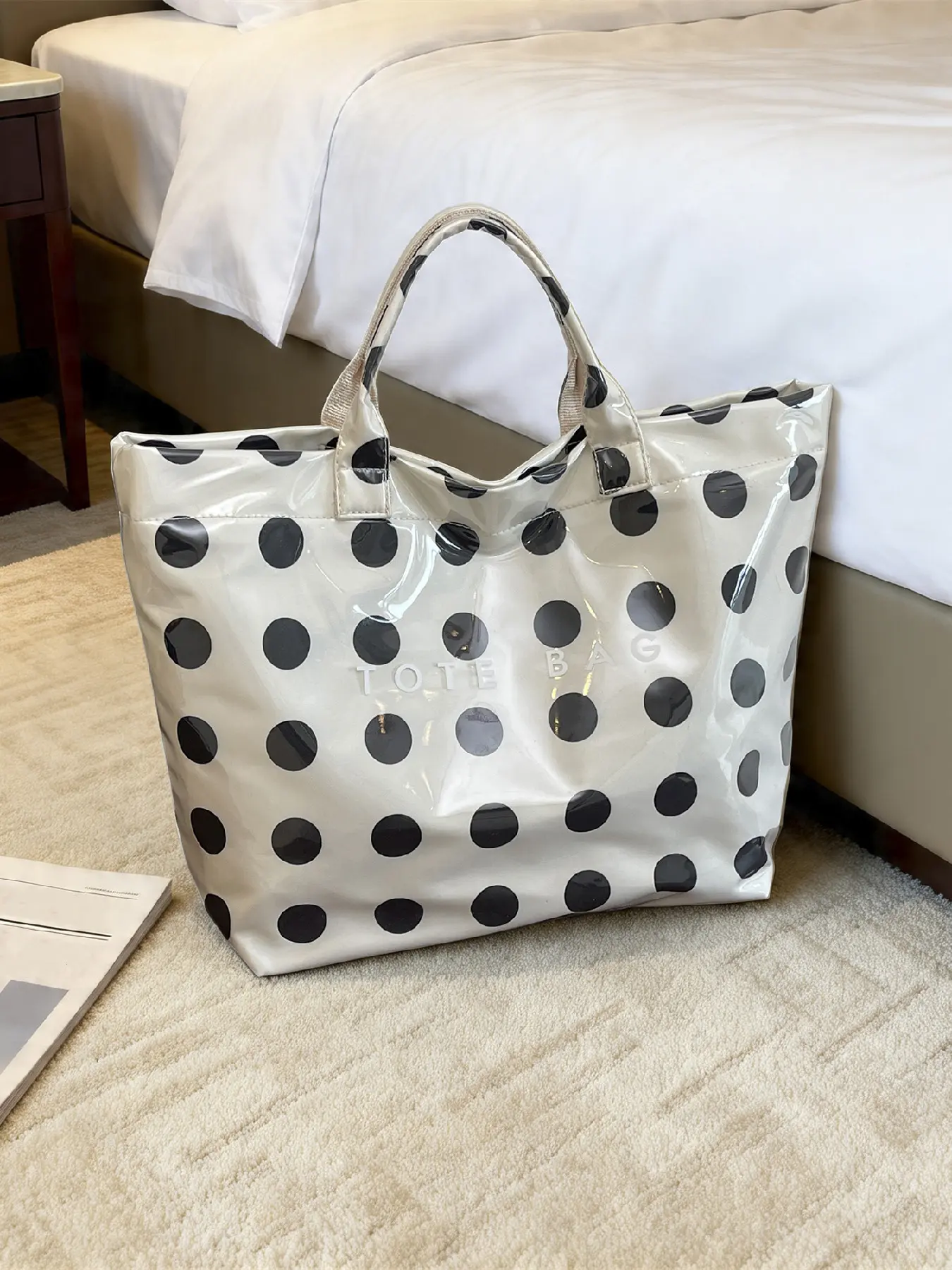 Lightweight Versatile Large Capacity Letter & Polka Dot Pattern Practical Handbag for Work and Daily Use, Stylish Tote Bag, Fashionable Bags, Functional Bag, Fashion Patterned Bag