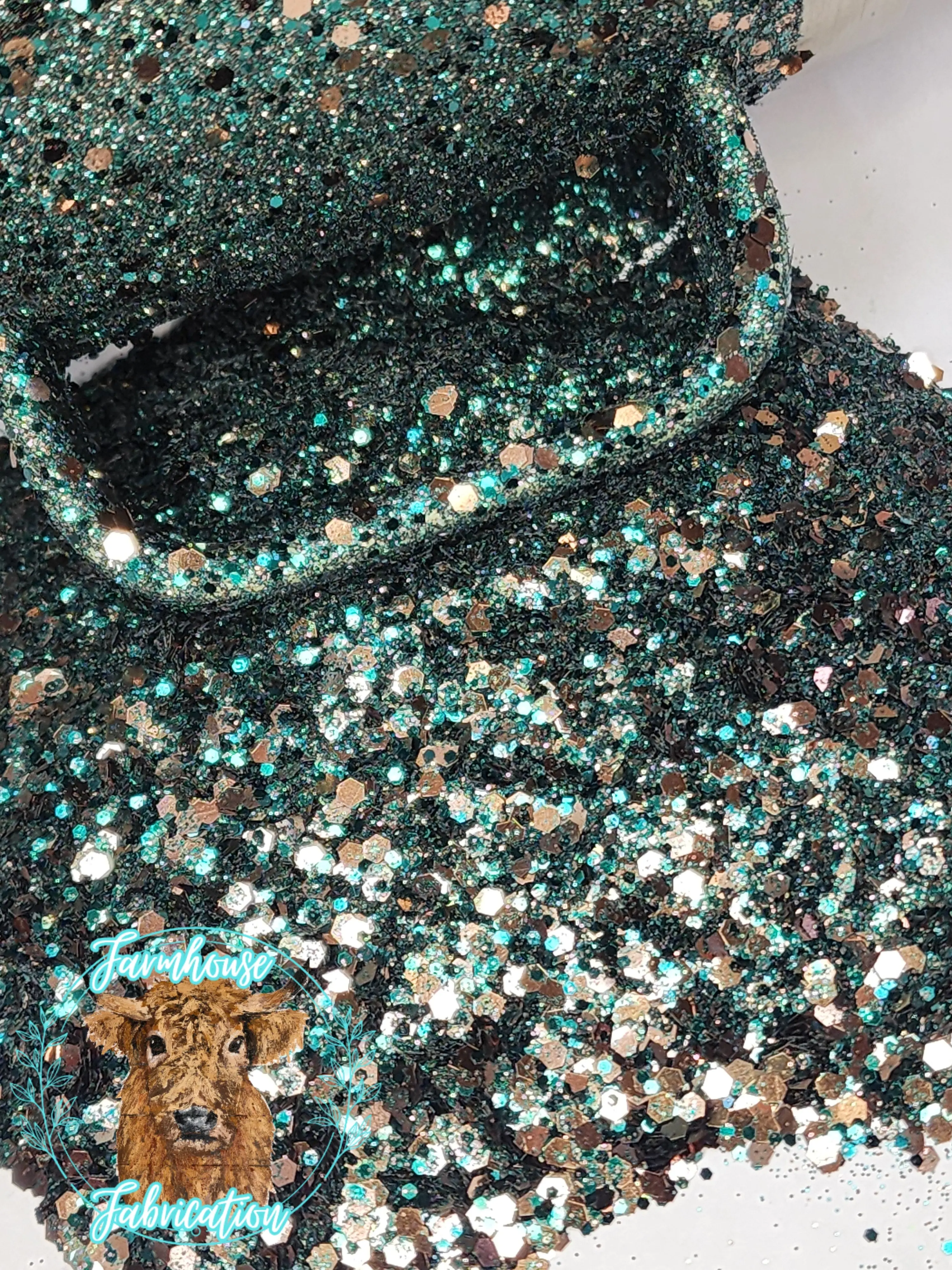 Hunter's Rodeo - Chunky Hunter Green and Brown Exclusive Polyester Glitter for DIY crafts and Tumbler Making