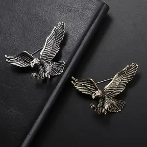 1 pcNew Vintage Textured Eagle Brooch, Fashion Unique Style Lapel Pin, Durable Metal Pins, Alloy Accessory for Women, Retro Jewelry Gift