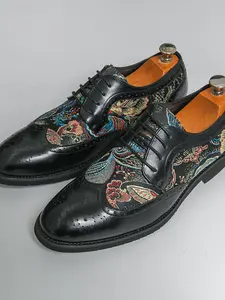 New Oriental Embroidered Block Leather Shoes, British Formal Leather Shoes, Stylish and Elegant Footwear for Men and Women