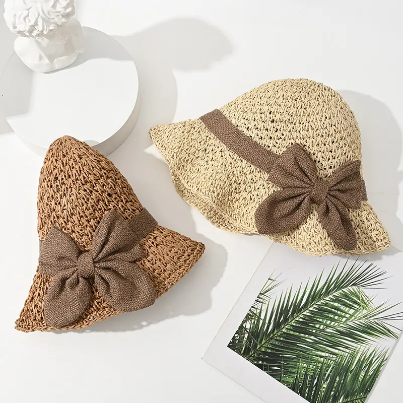 feather on straw hat - TikTok Shop display picture 2