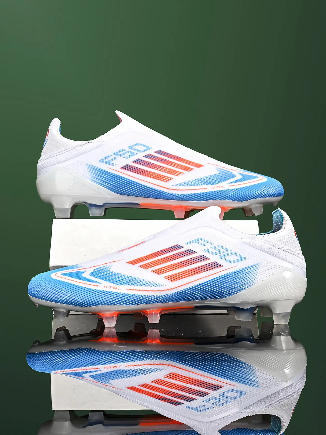 Professional Sports Soccer Shoes, Sports Football Shoes, Soccer Boots, Long Studs, Tpu Seamless Upper, Breathable, Durable, Comfortable, 5 Colors, Sizes 35-45, Indoor/outdoor Training