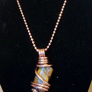 Copper-Wrapped Tiger’s Eye Pendant – 24” Copper Ball Chain | Protection, Confidence & Grounding Energy