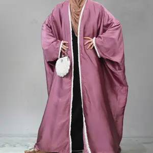 1429# Gaily Thick Satin Muslim Women Latest Abaya Shiny Diamond With Lace Border Batwing Sleeves Butterfly Abaya