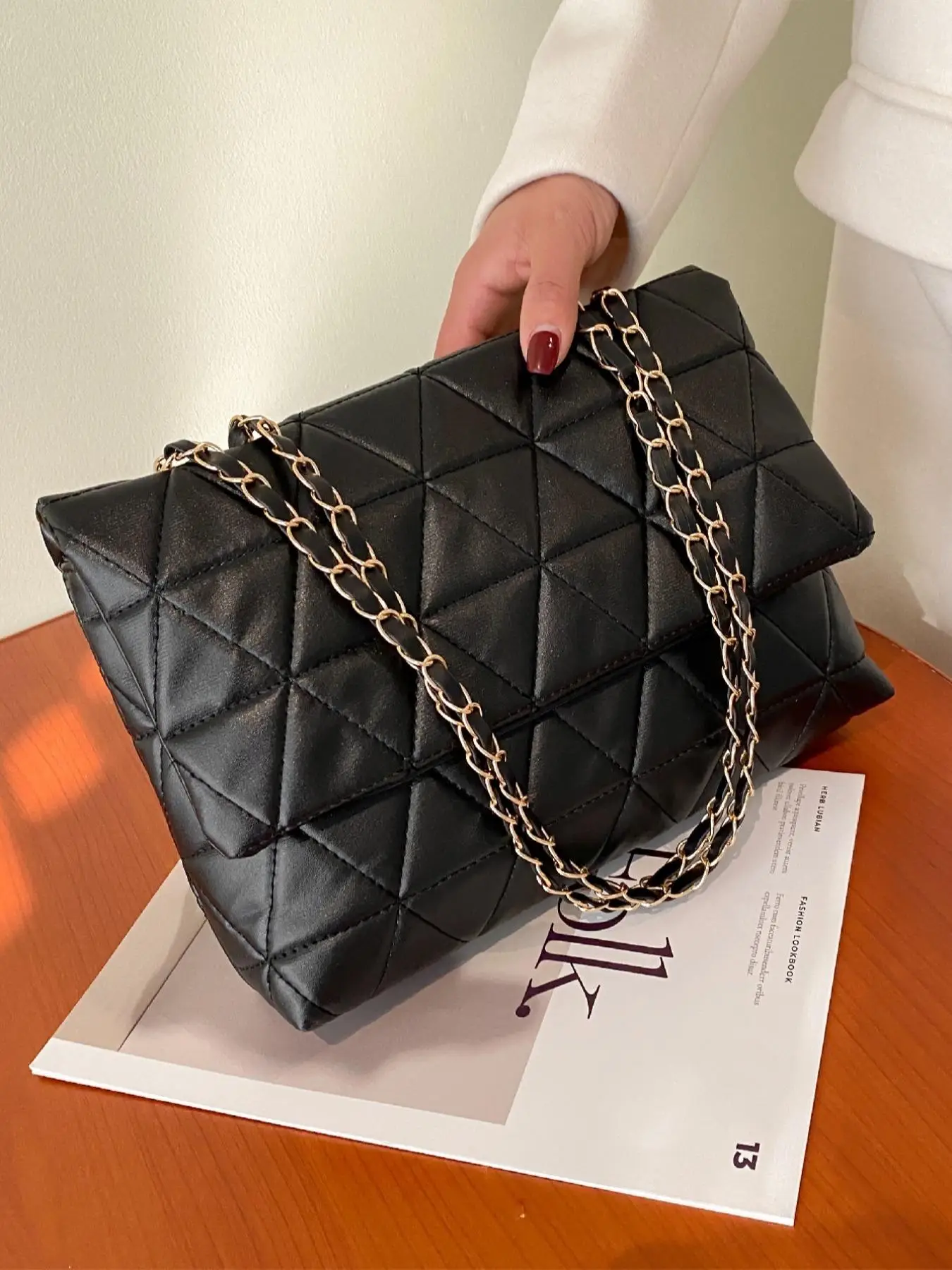 Women's Elegant Solid Color Quilted Shoulder Bag, Simple Fashion Chain Strap Flap Shoulder Bag, Simple All-match Crossbody Bag for Daily Life & Work