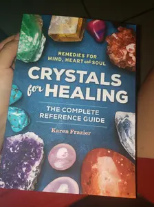 Crystals for Healing: The Complete Reference Guide With Over 200 Remedies for Mind, Heart & Soul Paperback