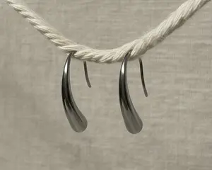 Liquid Curve Drop Earrings