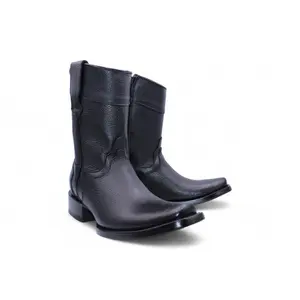 🖤 Level up your look with our Black Floter Leather Boots! Dubai square toe, handcrafted in Mexico with rugged texture & sleek Western edge.