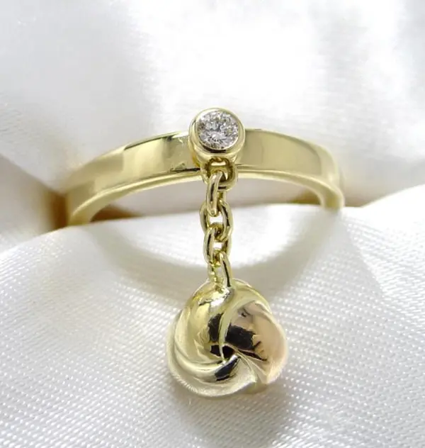 Pre-owned Cartier Trinity Ring 18k Tri Color Gold (Yellow, Rose, White Gold) with Dia，non full set