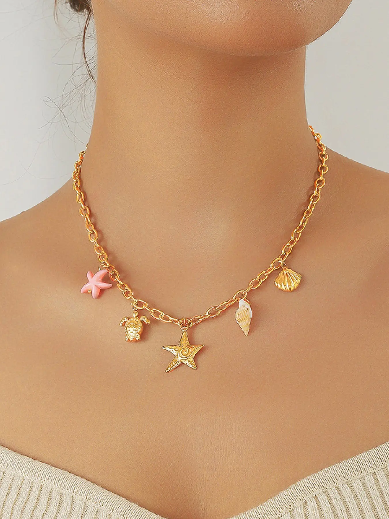 1Pcs Stainless Steel Gold Color Starfish Turtle Pendant Necklace Trendy Handmade Neck Chain Waterproof Jewelry for Women Casual Trendy Jewelry