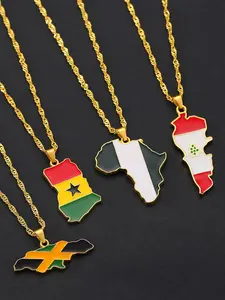 Fashion World Map Pendant Flag Design Personalized Alloy Drip Flag Necklace Unisex Jewelry Gender-Neutral Gift Travel Enthusiast Modern Versatile Accessory Personalized Alloy Drip Flag Chain Link Necklace Assorted Necklaces