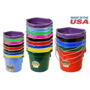 DuraFlex Plastic Flatback Water Feed Bucket 20 Qt