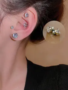 Non-piercing magnetic rhinestone earrings for men & women. Strong magnetic hold, hypoallergenic for sensitive ears. Simple elegant design, perfect for daily wear, parties and gifts. No pain, no piercing needed.