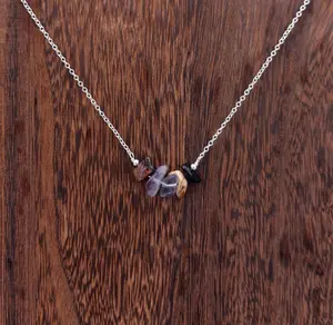Handmade CAPRICORN Custom Crystal Chip Necklace | Healing Crystal Astrology/Zodiac Necklace | Silver & Gold Chain Dainty Gemstone Jewelry | Birthday & Anniversary