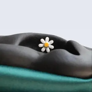 20g White Flower Earring • Internally Threaded Conch Stud • Floral Flatback • Dainty Conch Stud • Trendy Lobe Piercing • Comfortable Wear