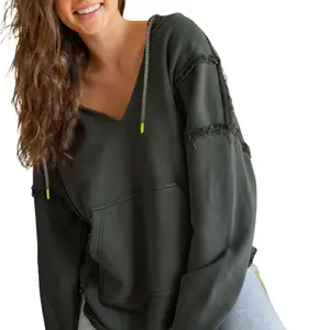 Trendy Exposed Seam Raw Edge Hoodie with Pockets-Gray