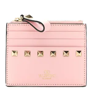 Pre-owned Vitello (Calfskin) Leather Small Leather Goods VALENTINO GARAVANI Garavani Vitello Rockstud Card Holder With Zipper Light Pink